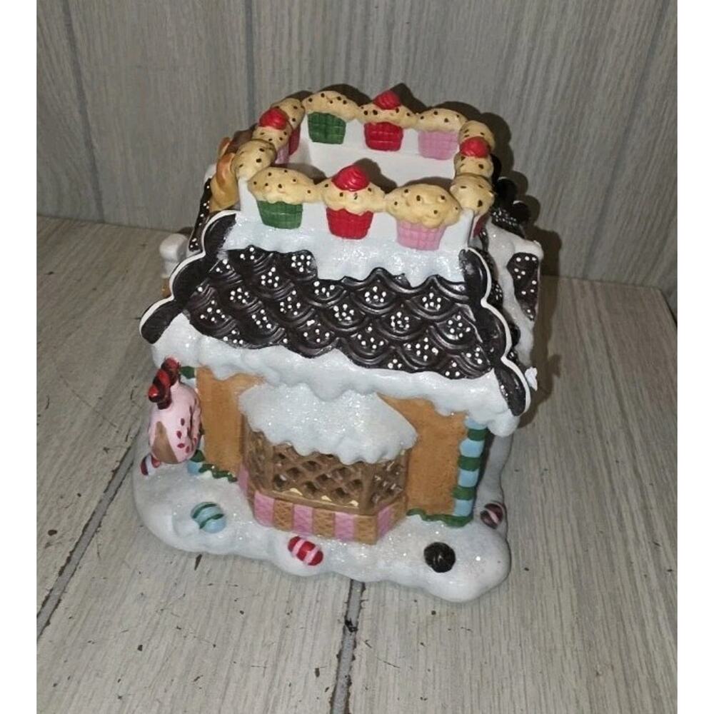 PartyLite Christmas Gingerbread Village 2 Bakery House Candle Holder New Holiday - Picture 7 of 10